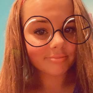 Meet your Posher, Zoe